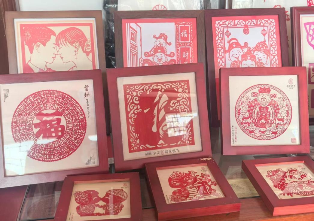 国家级非物质文化遗产 踏虎凿花 系列作品